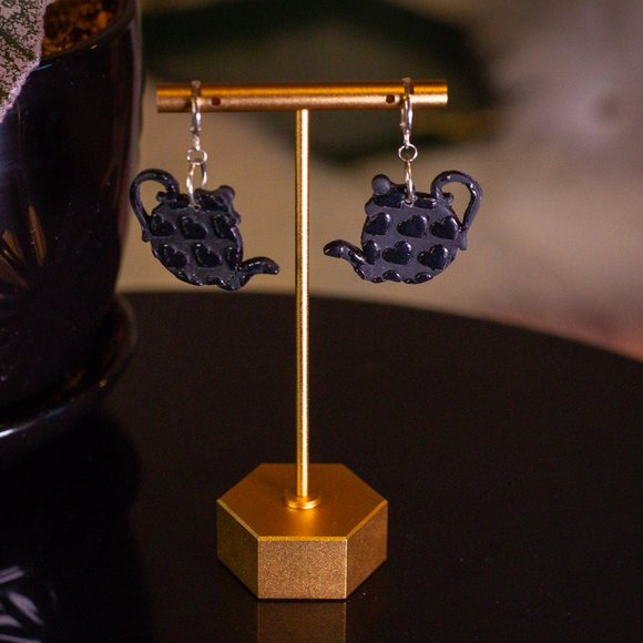 Tea Pot Earrings - Picture 1 of 2